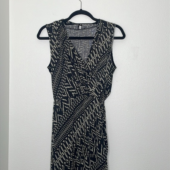 Collective Concepts Black Wrap Dress - Picture 3 of 10